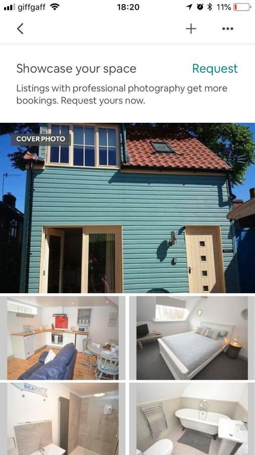 Hut Seaside Holiday home *